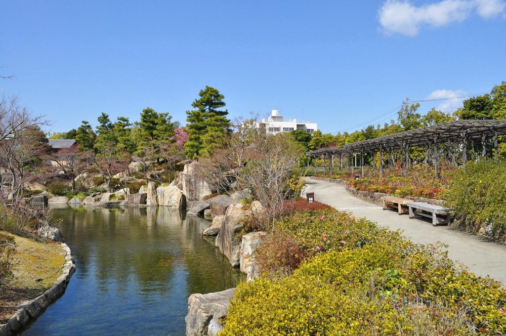 Tokugawa Garden pond and traditional Japanese landscape in Nagoya