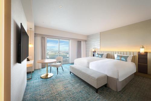 Kobe Meriken Park Oriental Hotel