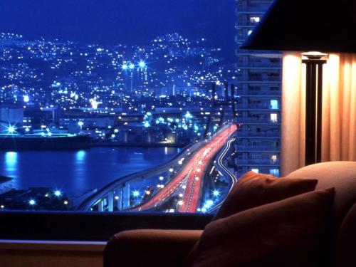 Kobe Bay Sheraton Hotel & Towers 